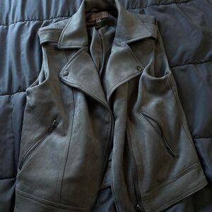 Unbranded Women's Black and Grey Gilet